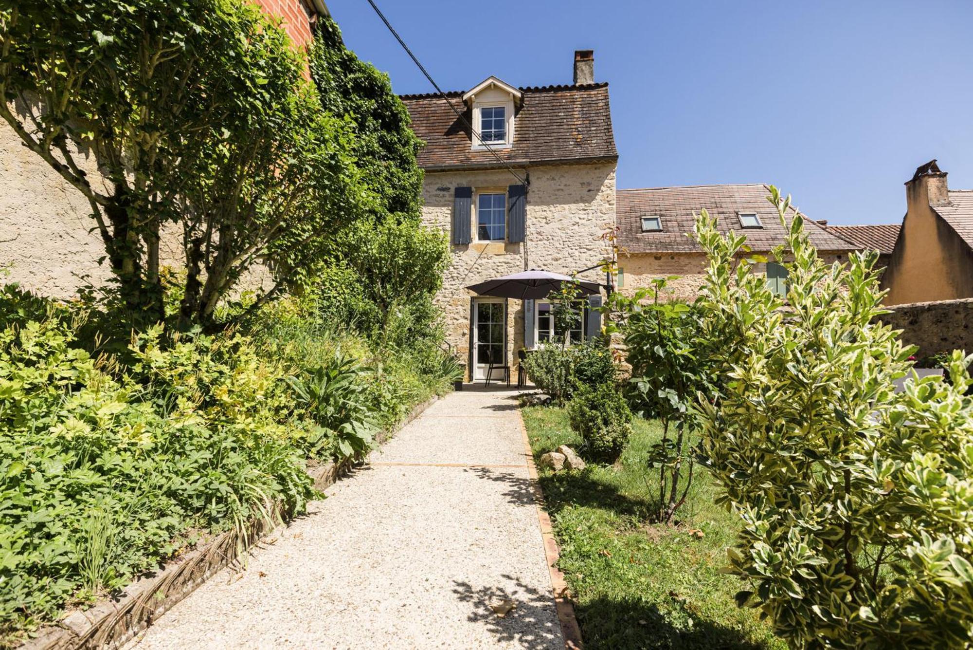 Le Trefle A Quatre Feuilles Hotel Siorac-en-Perigord Exterior photo